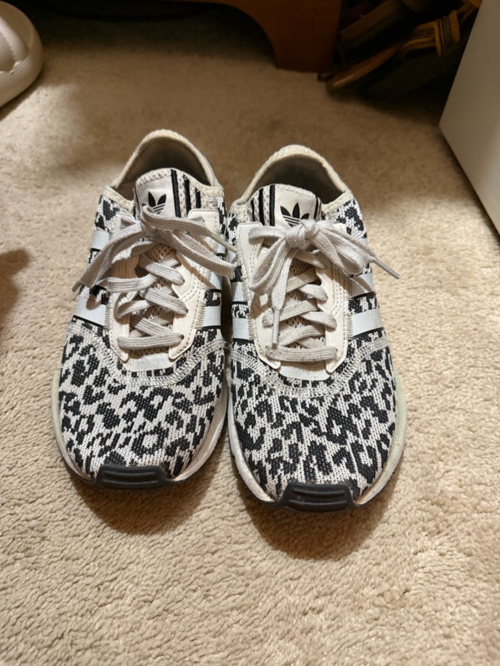 Adidas women’s White & Black Animal Print Sneakers